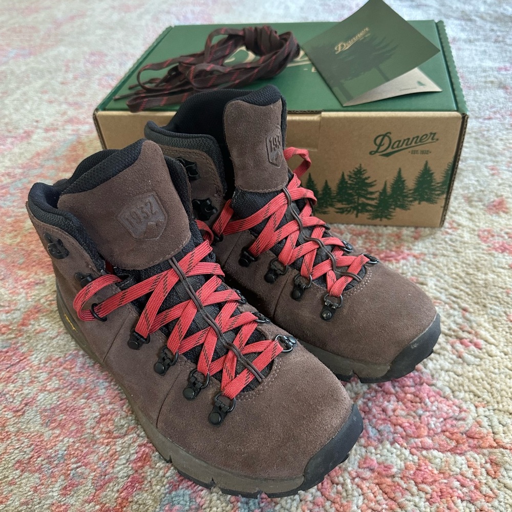 Danner Mountain 600 hiking boot